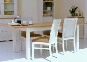 Andrena large extending table