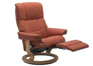 Stressless Medium Mayfair With Electric Leg Comfort